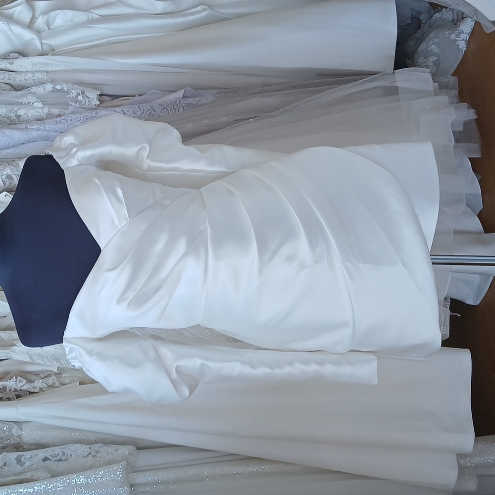 MillaNova Chic Cream Off-Shoulder Wedding Dress
